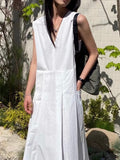 Amfeov V-neck Pleated Long Vest Dress