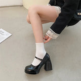 Amfeov 2024Mary Jane Shoes Women Retro British Style Hepburn Black High Heel One Word Buckle Thick Heel Square Head Single Shoes Women