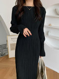 Amfeov Simple Pleated Elastic Long-Sleeved Little Black Dress