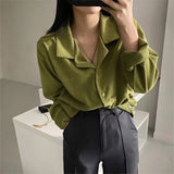 Amfeov 2022 New Autumn Winter Corduroy Women's Blouse Casual Loose Female Blouse Top Workwear Office Korean Style Chic Shirts