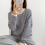 Amfeov 2022 New Autumn Winter Striped Women's T-Shirts Vintage Long Sleeve O-Neck Basic Casual Shirts Female Knitting Tops Lady